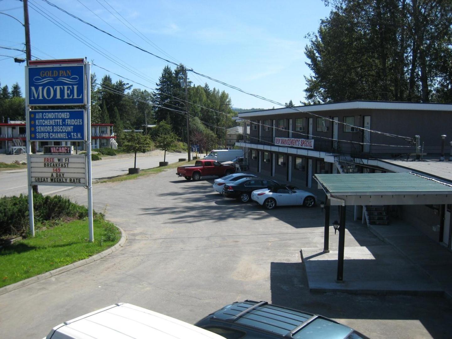 Gold Pan Motel Quesnel Exterior foto